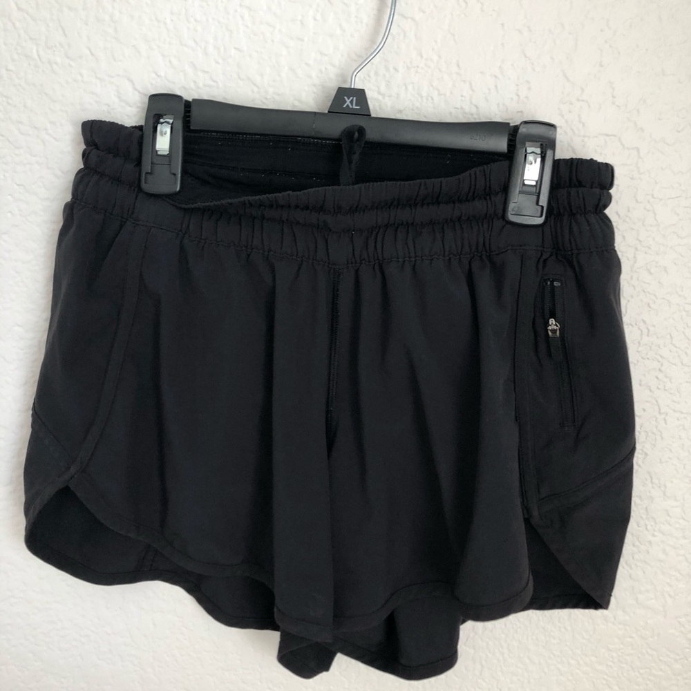 Lululemon black shorts